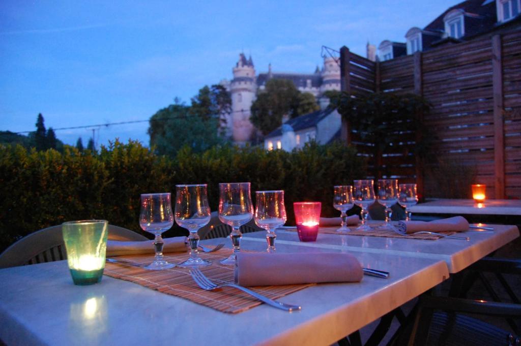 Aux Bles D'Or Hotel Pierrefonds Kültér fotó
